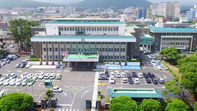 도청 청사 전경_보정.jpg
