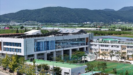 부산SW마이스터고, 전공 연계 ‘순수 취업률’ 93.3% 돌파