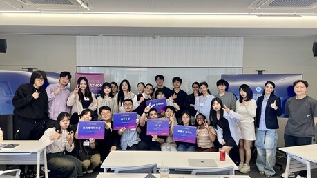 코워크위더스, 바이브 코딩 해커톤서 재한외국인 문제해결 프로덕트 선봬