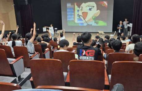 로블록스 게임부터 ‘뽀로로’ 더빙까지…서울 청소년, 미래직업 직접 체험