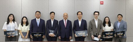 공무원이 직접 만든 ‘AI 법령 비서’…법제처, 성과 4개팀에 1900만원 포상