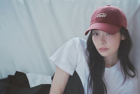 이미스(EMIS), 배우 김민하 모델 발탁… 2026 FW CAP 캠페인 전개